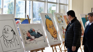 Tütüncü ‘Demirel’ karikatürleri sergisinde
