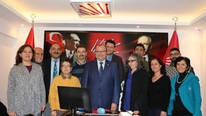 CHP Gölbaşı İlçe Başkanı Bülent Elikesik;
