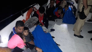 Turunç açıklarında 18 göçmen yakalandı