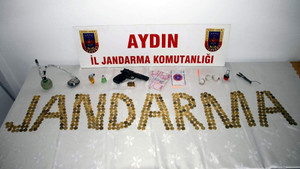 536 adet sahte altını satmaya hazırlanan kardeşler jandarma engeline takıldı
