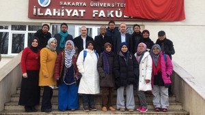 Malezyalı öğrenciler SAÜ İlahiyat Fakültesinde
