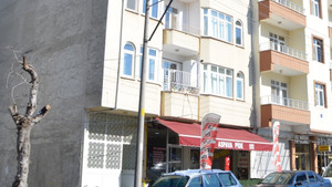 82 yaşındaki adam silahla intihar etti
