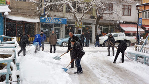 Çatak’ta kar yağışı
