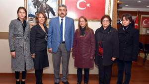 Cumhuriyet Kadınları Derneği, Haluk Alıcık’ı ziyaret etti
