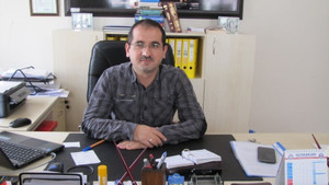 Hisarcık Seydi Resul İmam Hatip Ortaokuluna beyaz bayrak
