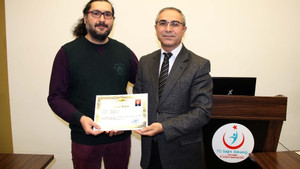 Normal Yolla Doğum Yaptırma Yüzdeleri Yüksek Olan Hekimlere Başarı Belgeleri Verildi
