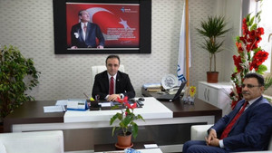 Vali Çataklı kurumları gezdi

