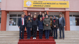 Kırkkızlar Mesleki ve Teknik Anadolu Lisesi öğrencileri Avrupa yolunda
