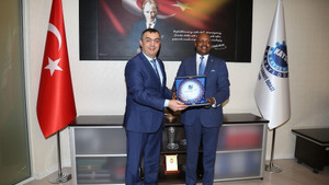 Ruanda Kayserili Yatırımcıları Bekliyor
