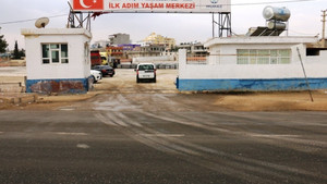 Ayhan eski tır garajını eğitime tahsis etti
