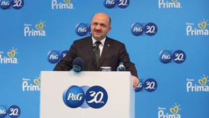 Milli Savunma Bakanı Fikri Işık;
