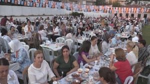 AK Parti'den iftar yemeği