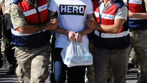 Duruşmada ‘Hero’ yazılı tişört gerginliği