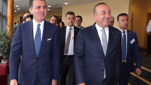 Bakan Çavuşoğlu, AB’li yetkililerle bir araya geldi
