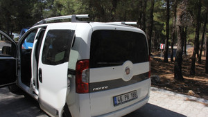 Basın aracına silahlı saldırı