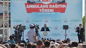 Başbakan Yıldırım 300 ambulansın dağıtım törenine katıldı
