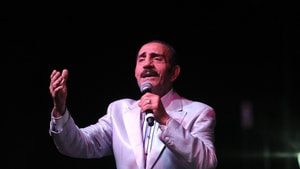 Yenişehir biber festivalinin son gecesinde Mustafa Keser sahne aldı
