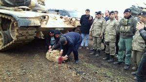 Sınırda bekleyen askerler için kurban kestiler