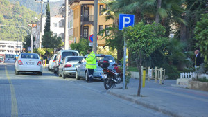 Ücretli otopark uygulaması iptal edildi