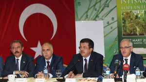 Bakan Zeybekci: “Türkiye dünya kuru üzüm ticaretinin yüzde 25’ini yapıyor”
