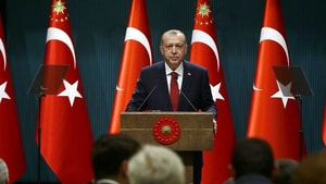 Cumhurbaşkanı Erdoğan: “Seçimlerin 24 Haziran 2018 tarihinde yapılmasına karar verdik”