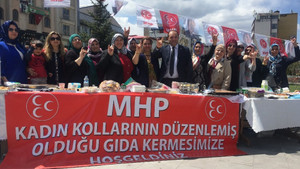 MHP Kadın Kolları’ndan kermes
