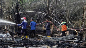 Endonezya’da petrol kuyusunda yangın: 21 ölü
