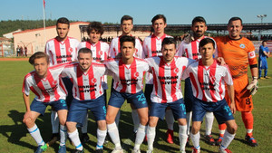 İl Özel İdarespor liderliğe yükseldi
