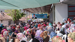 Hatıplar Mahallesinde 9. Geleneksel Hayır Yemeği düzenlendi
