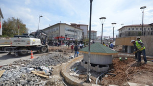 Ali Ağa Cami Sokak’ta yenileme çalışması
