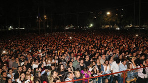 Gitar festivalinin son gününde Adanalı sanatçılar coşturdu
