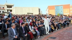 Üniversiteli öğrenciler Mehmet Yakar ile coştu
