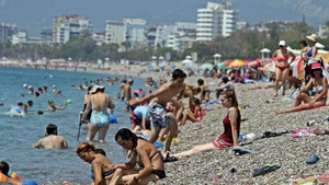 Antalya’ya kavurucu sıcaklar geri geliyor