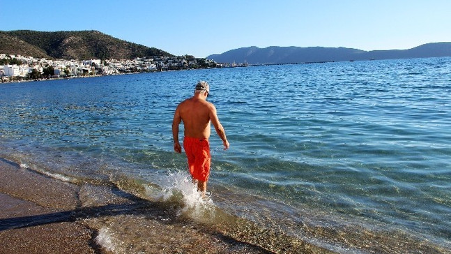 Türkiye’de kar çilesi, Bodrum’da deniz keyfi
