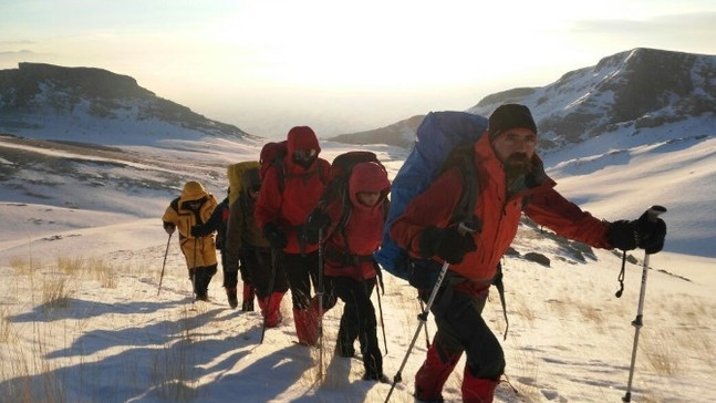 Patika Doğa Sporlar Kulübü Başet Dağı kış tırmanışı
