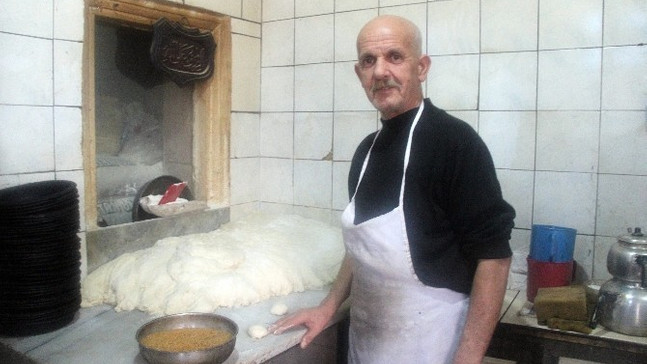 (Özel Haber) ’Çölyak hastası’ fırıncı kendi yaptığı ekmekleri yiyemiyor
