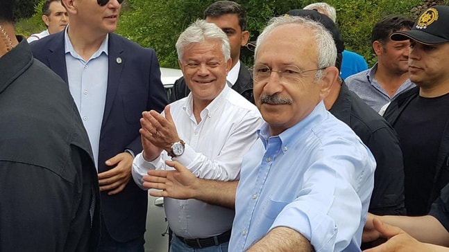 Kılıçdaroğlu'ndan Başkan Acar'a övgü