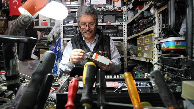 40 yıllık elektronik tamircisi
