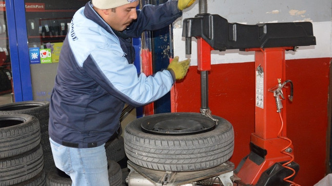 Kış lastiği yoğunluğu başladı