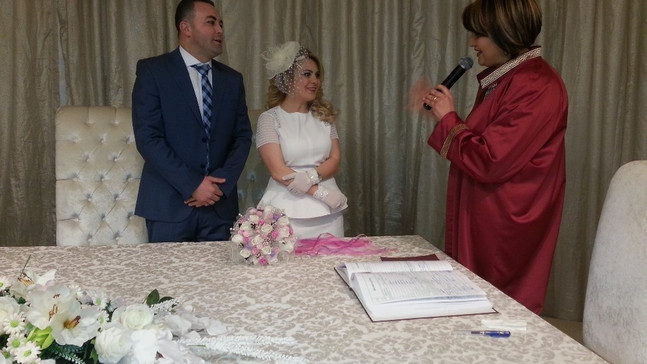 Sevgililer Gününü nikahla taçlandırdılar
