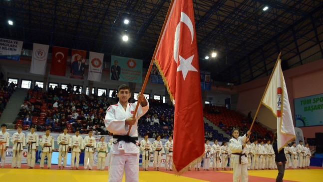 Yeşil- Beyazlı Takımda Milli Mutluluk
