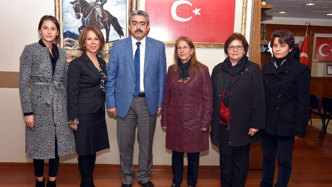 Cumhuriyet Kadınları Derneği, Haluk Alıcık’ı ziyaret etti
