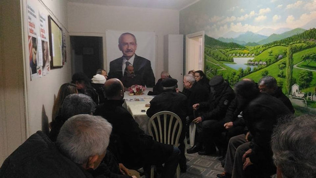 Lapseki CHP ilçe teşkilatı istişare toplantısı yaptı
