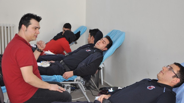 Kars Cezaevi’nde kan bağışı kampanyası düzenlendi
