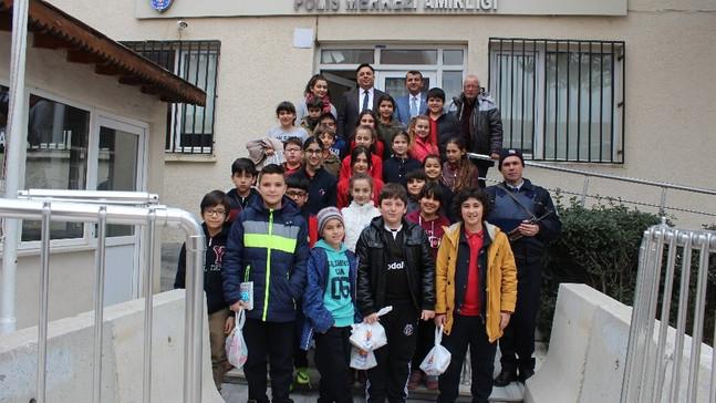 Öğrencilerden emniyet ziyareti
