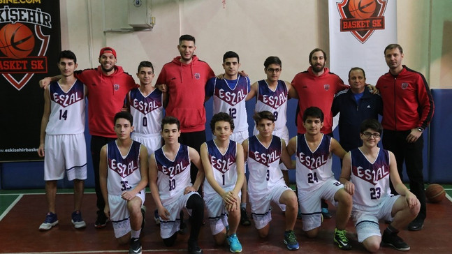 Nesine.com Eskişehir Basket oyuncuları panele katıldı

