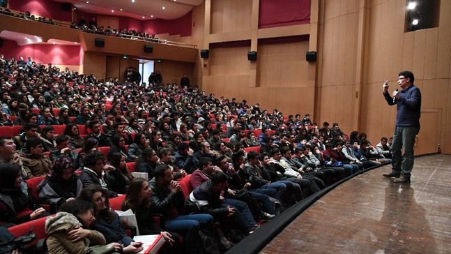 Öğrenciler, üniversitelerle buluştu
