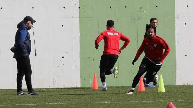 Manisa Büyükşehir’in Çatalça mesaisi sürüyor
