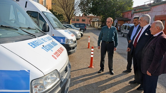 Kozan Belediyesi hasta nakil araçları hizmete girdi
