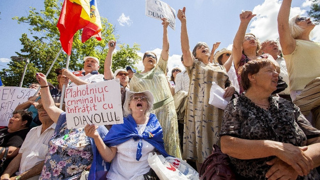 Moldova’da yeni seçim sistemi protesto edildi
